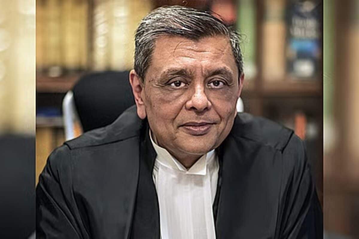 Justice Gautam Patel’s Family Under Siege: Bombay Bar Seeks MEA Intervention After UK Threats