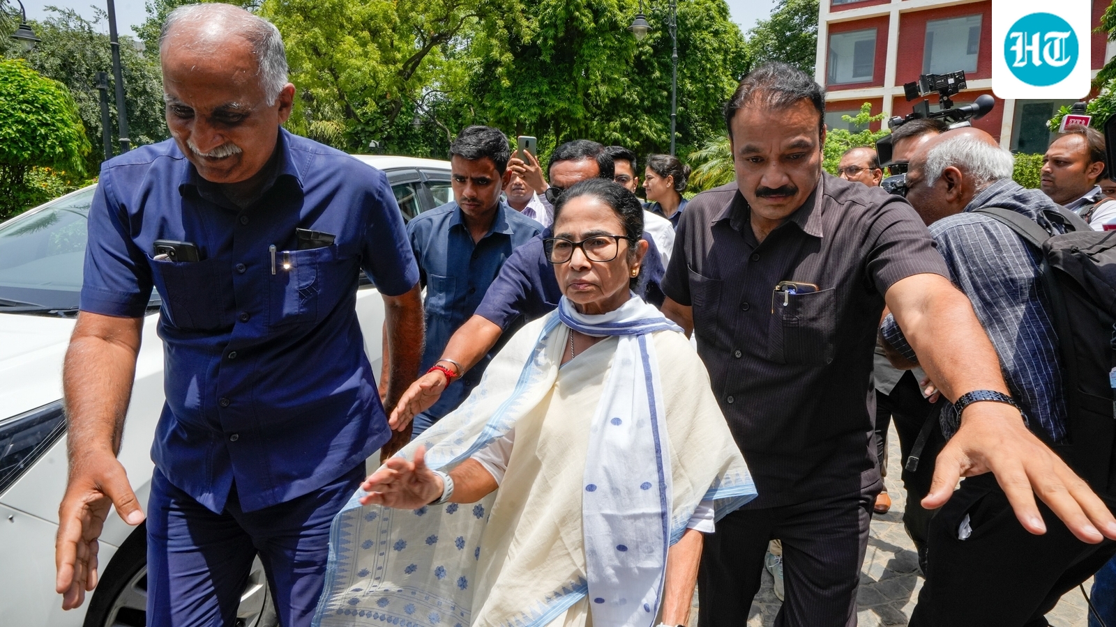 Mamata’s grip slips as MP Kakoli Ghosh leads 19-strong rebel exodus to NDA